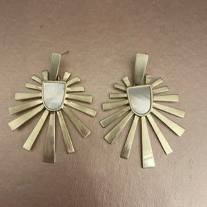 Kendra Scott Gold Cambria statement earrings